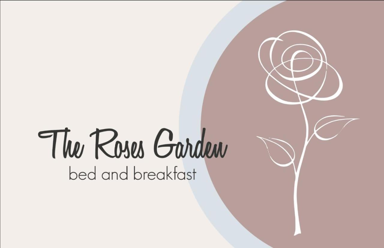 The Roses Garden Bed and Breakfast Λα Μανταλένα Εξωτερικό φωτογραφία